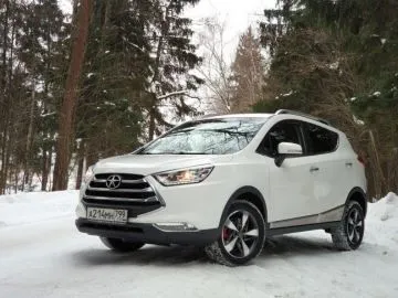 Гость с востока. Тест-драйв кроссовера JAC S3 Гость с востока. Тест-драйв кроссовера JAC S3